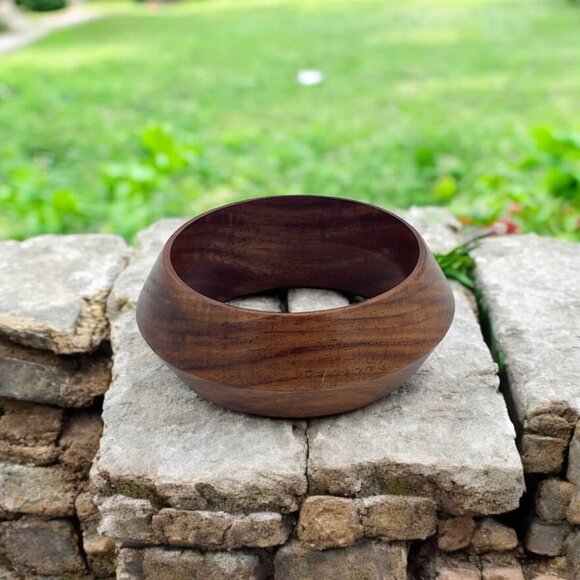 Tapered Wood Bangle - Minimalist Bohemian Wooden Bracelet - Picture 2 of 4